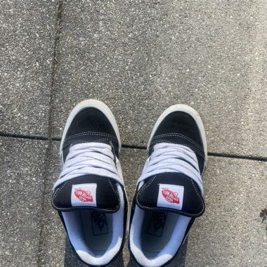 Vans Knu