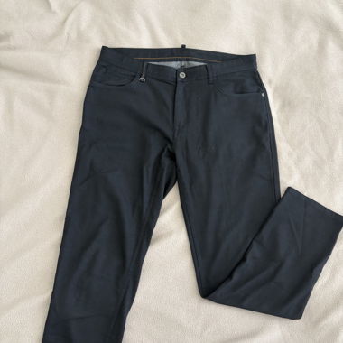 Zara-Hosen