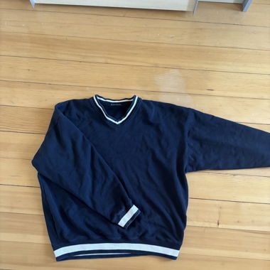 Brandy Melville Sweater 