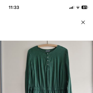 Grünes Hemdblusenkleid mit Taschen