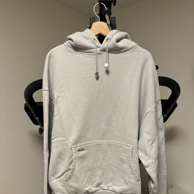 Represent Pullover