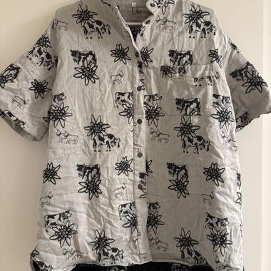 Blouse courte à manches courtes à motifs