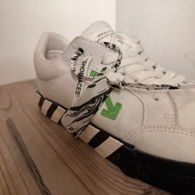 Baskets Off-White