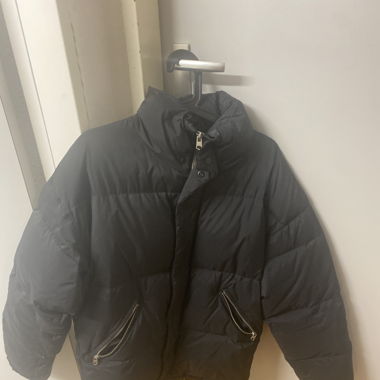 Zara Jacke