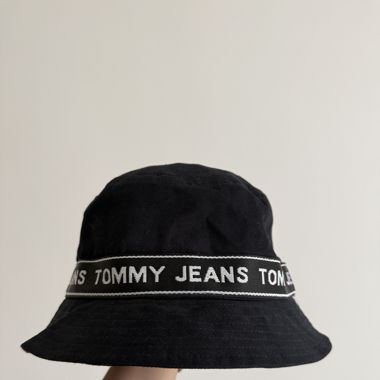 cappello secchiello in jeans tommy hilfiger
