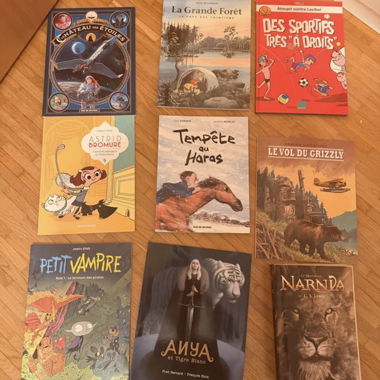 Set of French children's books