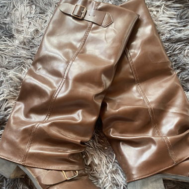 Bottes marron hauteur genou