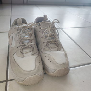 Nike Air taglia 40,5 beige