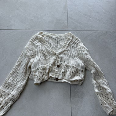 Cute flowy cardigan