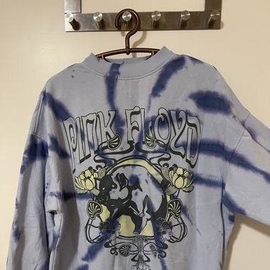 Pink Floyd Sweater