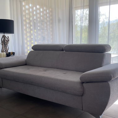 Conforama-Sofa