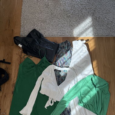 spring preloved box