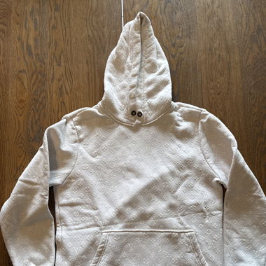 Faux pull Louis Vuitton 