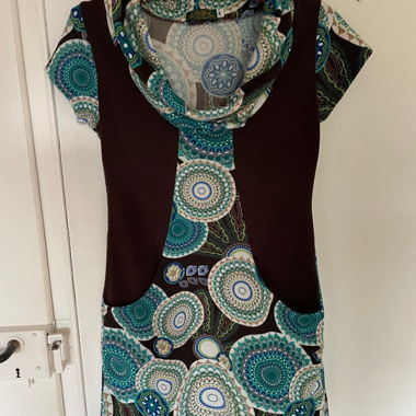 Patterned Ladies Dress Size M