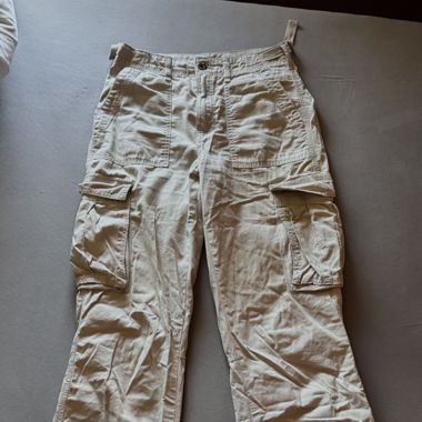 Pantalon cargo Bershka beige