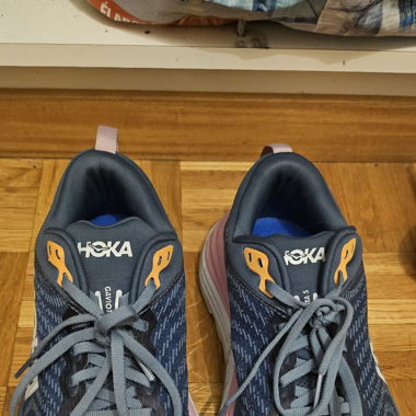 Chaussures de running HOKA