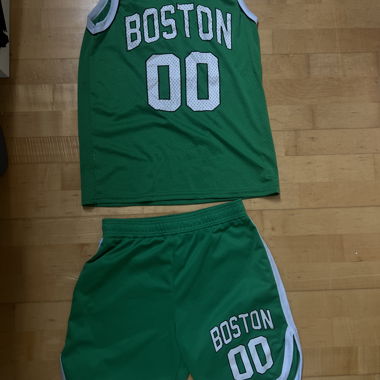 Boston Basketball Set green