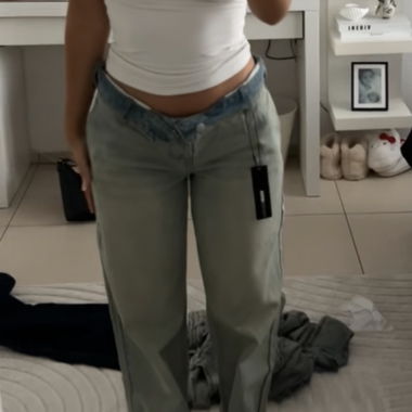 Jeans in Hellblau