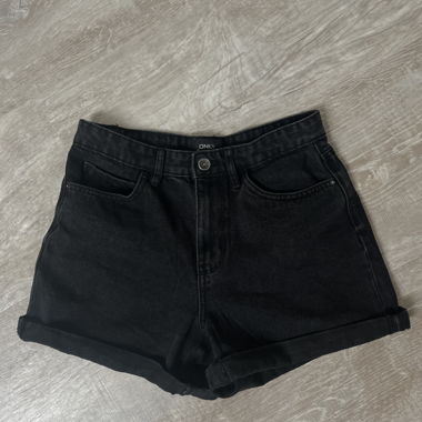 Kurze Jeans
