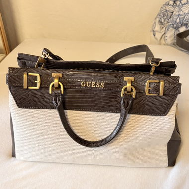 Guess Handbag in Brown and Beige