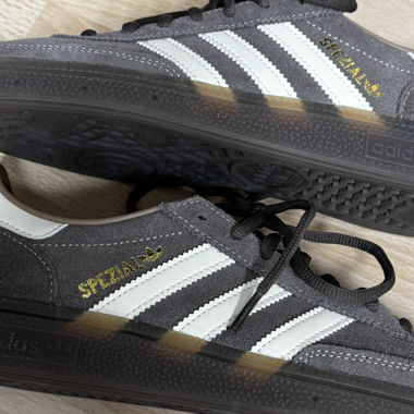 Adidas Spezial Sneakers