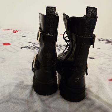 Ankle boots