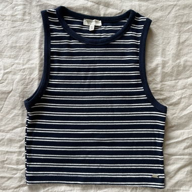crop top blu