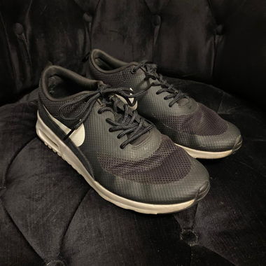 Nike Air Max Thea 🏴