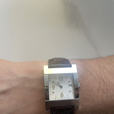 Elegante Gucci Uhr - Damenmodell - Top Zustand!