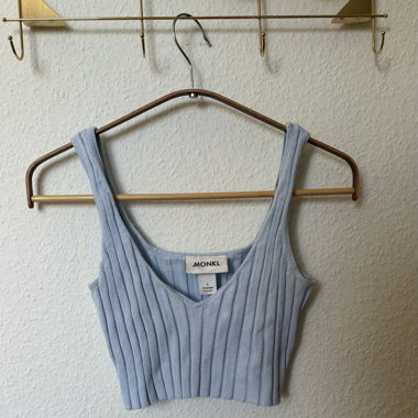 blue crop top