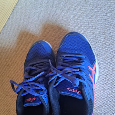 Hallen Turnschuhe Asics