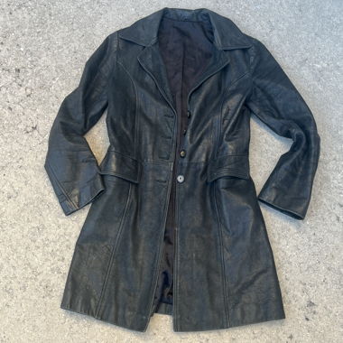  Manteau vintage long en cuir noir