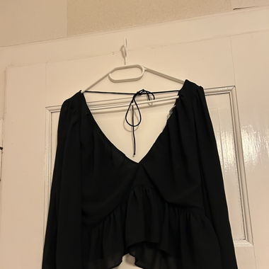 Flowy low front and back cropped blouse
