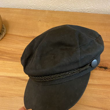 Black cool cap 