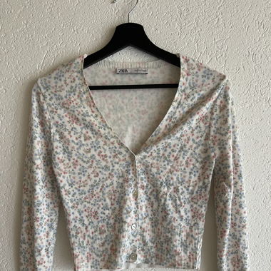 Zara Floral Knit Cardigan 