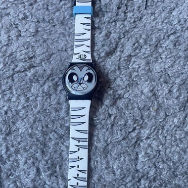 Swatch model swatch-bengali GB 250