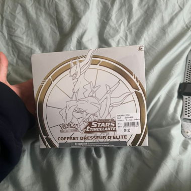 Pokémon Shining Stars Elite Trainer Box