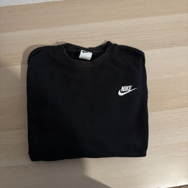 Nike sweater M