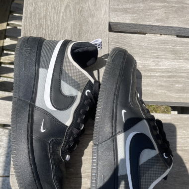 Nike Air Schuhe schwarz/grau