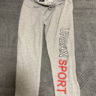 Graue Sporthose Urban