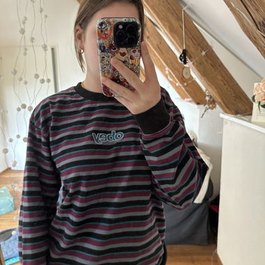 Obey pullover with stripes
