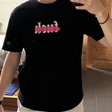 Schwarzes Graphic T-Shirt