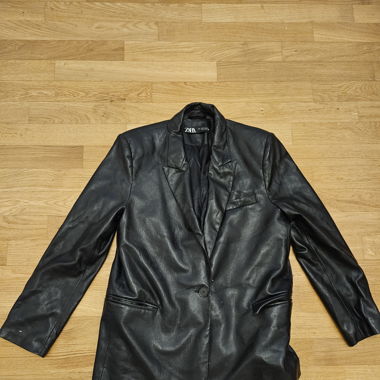 Blazer/Kunstlederjacke Zara