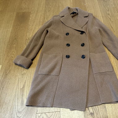 Kuschelige Strickjacke Caramelfarben