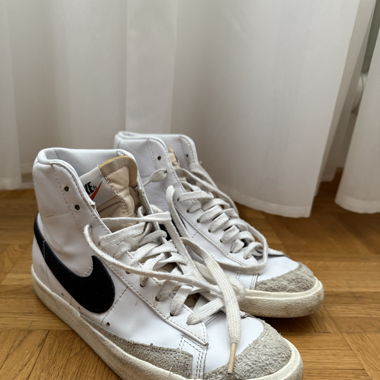 BLAZER