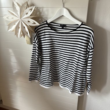 Pulli gestreift