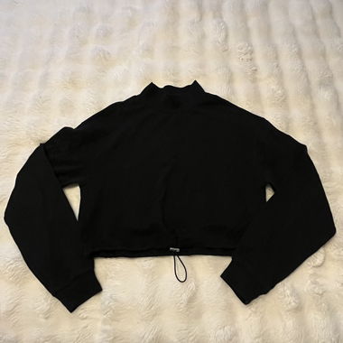 Pull à col roulé noir