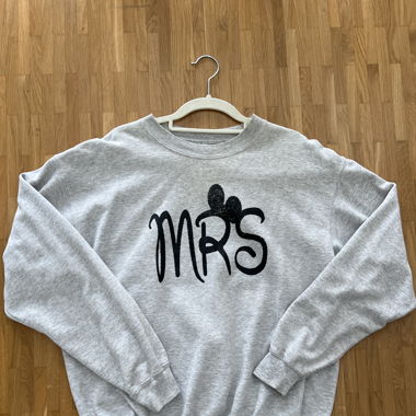 Pullover grau
