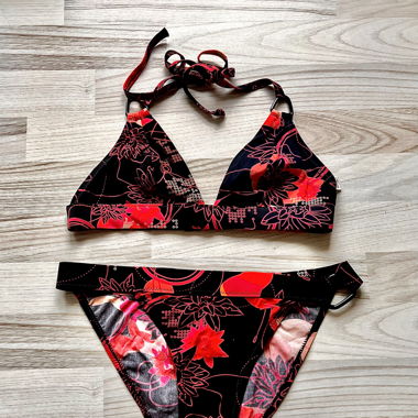 Bikini à fleur 