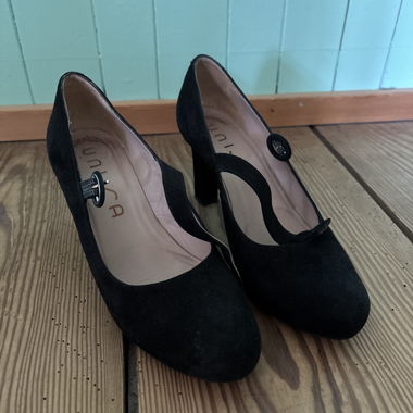 Escarpins noirs pour femme à brides